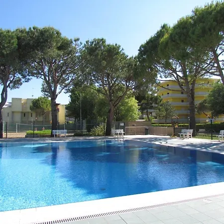 Comfy Flat For Pool's Lovers - Beahost